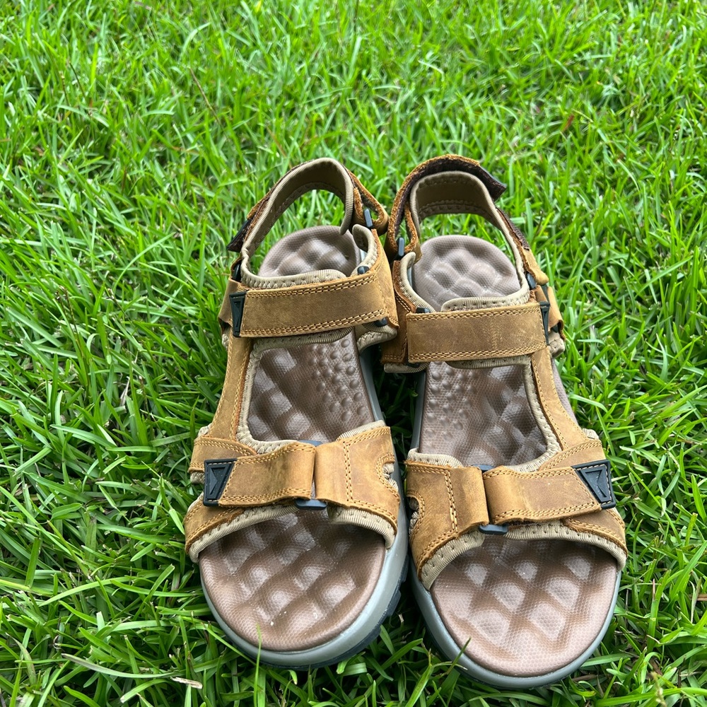 Visionreast Men's Leather Hiking
Sandals